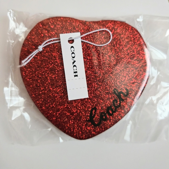 NWT Coach Wine Multi Glitter Heart Compact Mirror - Picture 6 of 8